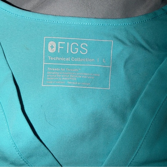 Figs Women’s Neon Blue Scrub Set - Picture 2 of 5